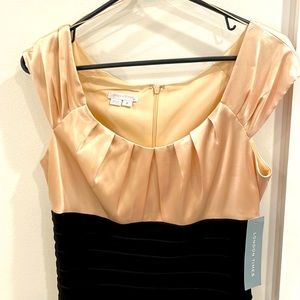 London Times dress, tags on, never worn